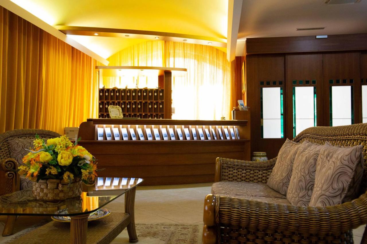 Hotel Maddaloni Tufino Екстериор снимка