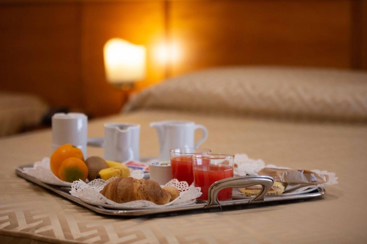 Hotel Maddaloni Tufino Екстериор снимка