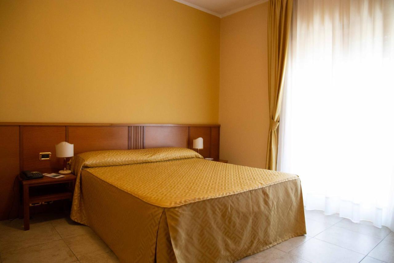 Hotel Maddaloni Tufino Екстериор снимка