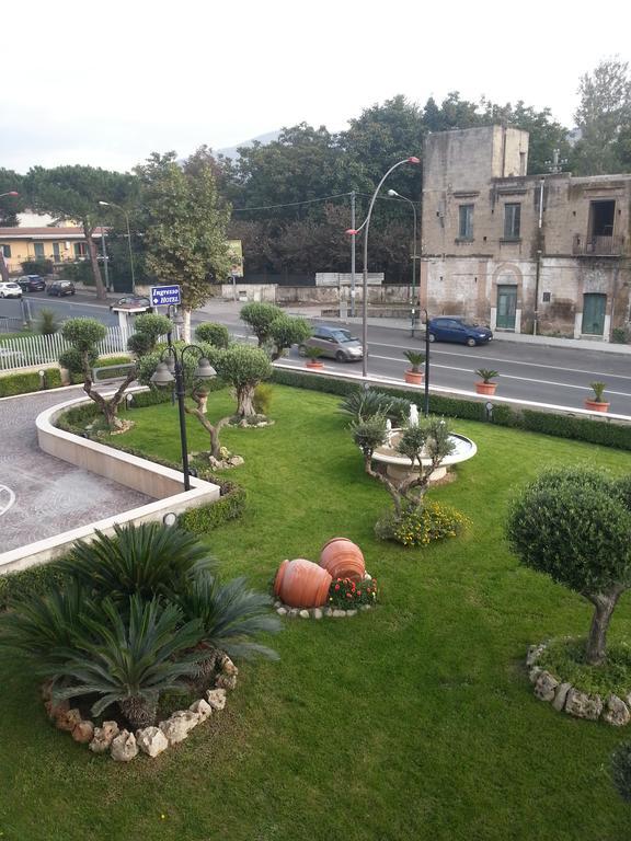Hotel Maddaloni Tufino Екстериор снимка