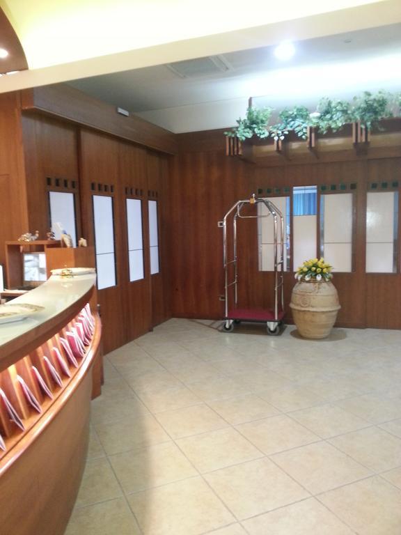 Hotel Maddaloni Tufino Екстериор снимка